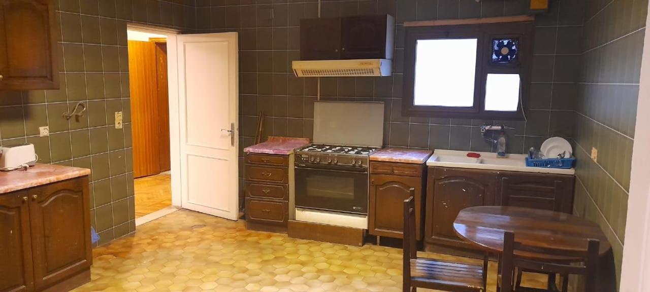 Maadi International Center Apartman *